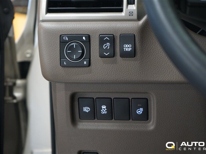 Used 2015 Lexus GX 460 Luxury AWD/4WD image 20