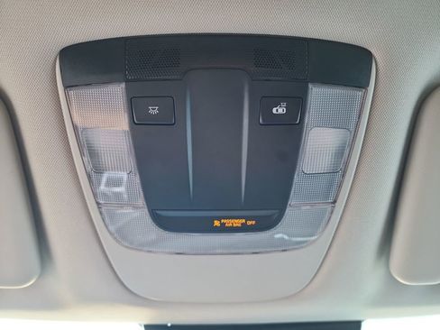 Used 2024 Kia Sportage LX image 33