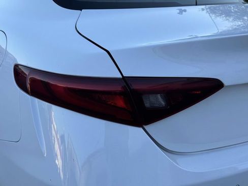 Used 2023 Alfa Romeo Giulia Ti RWD image 15