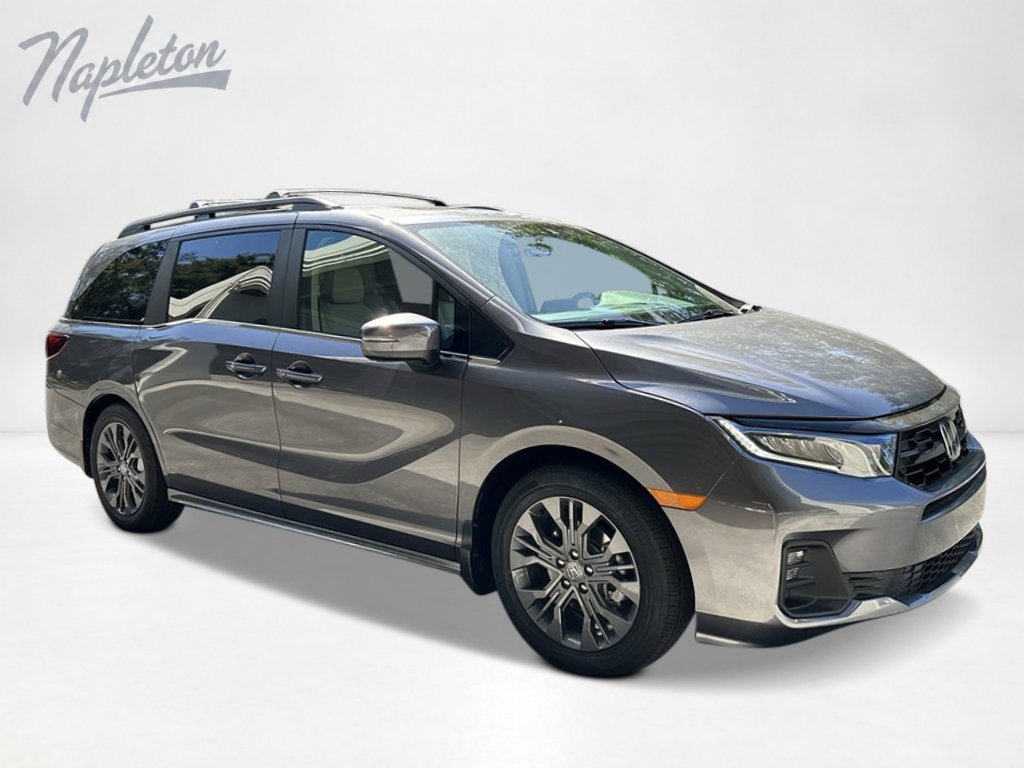 New 2027 Honda Odyssey Touring image 8