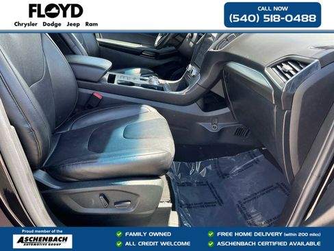 Used 2022 Ford Edge Titanium w/ Equipment Group 301A AWD/4WD image 34