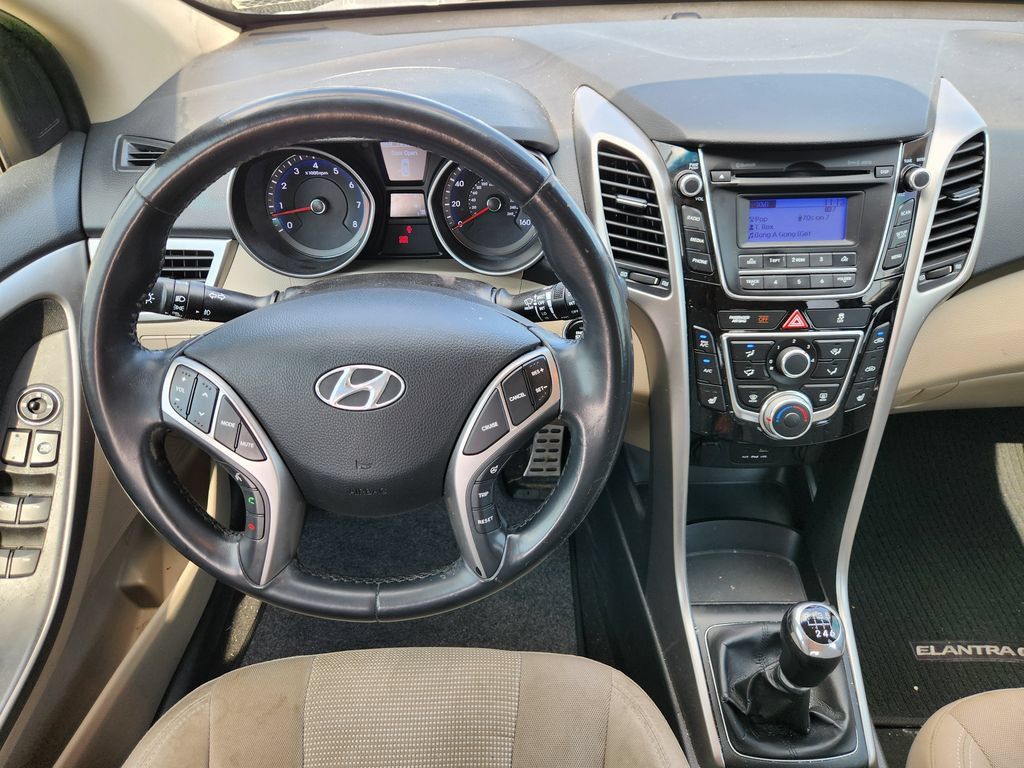 Used 2013 Hyundai Elantra GT w/ Touch & Go Pkg FWD image 27