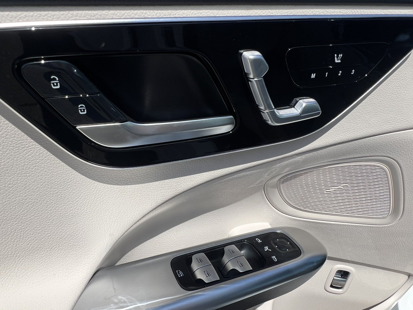 New 2026 Mercedes-Benz C 300 Sedan image 13