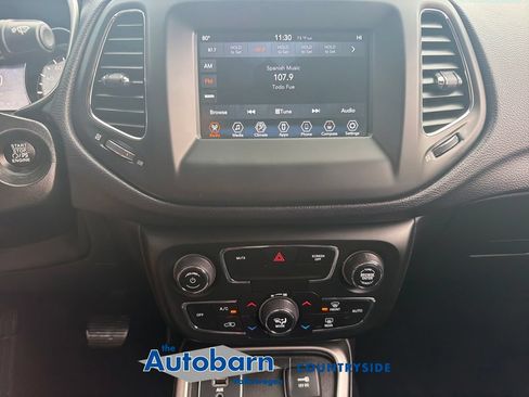 Used 2018 Jeep Compass Latitude w/ Popular Equipment Group FWD image 15