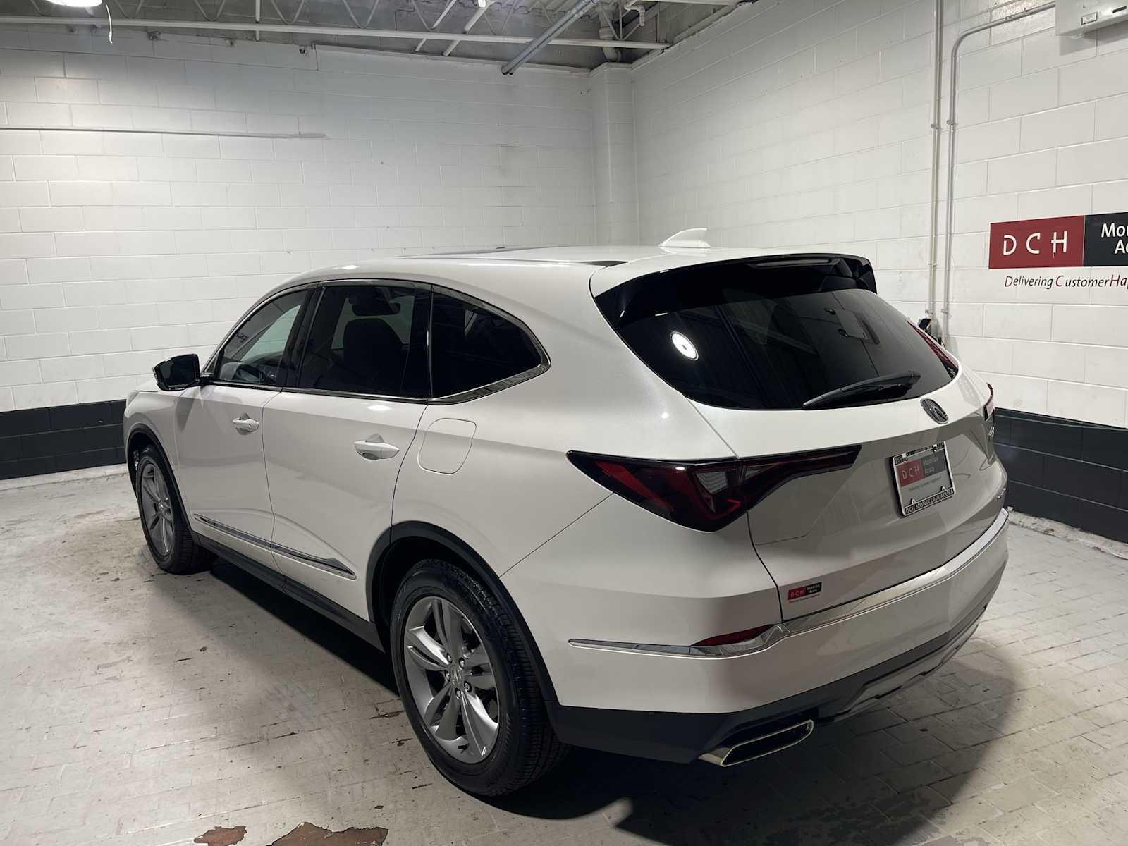 Certified 2025 Acura MDX SH-AWD image 4