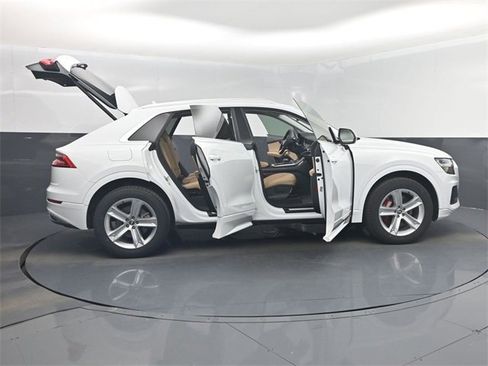 Used 2019 Audi Q8 Premium w/ Convenience Package image 67