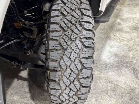 Used 2019 Ford F250 XL w/ Power Equipment Group AWD/4WD image 27