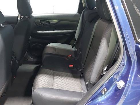 Used 2020 Nissan Rogue S AWD/4WD image 21