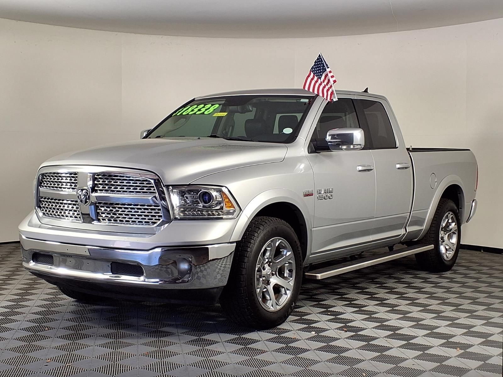 Used 2018 RAM 1500 Laramie RWD image 3