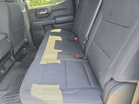 Used 2025 Chevrolet Silverado 1500 Custom Trail Boss AWD/4WD image 17