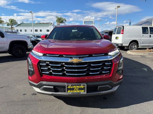 New 2026 Chevrolet Equinox LT w/ LPO, Floor Liner Package image 3