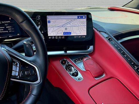 Used 2021 Chevrolet Corvette Stingray Premium Cpe w/ Z51 Performance Package RWD image 9