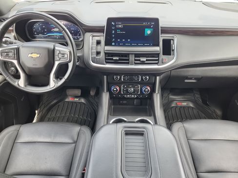 Used 2023 Chevrolet Suburban LT AWD/4WD image 16