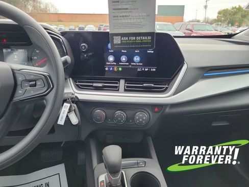 New 2026 Chevrolet Trax LS w/ LS Convenience Package image 11