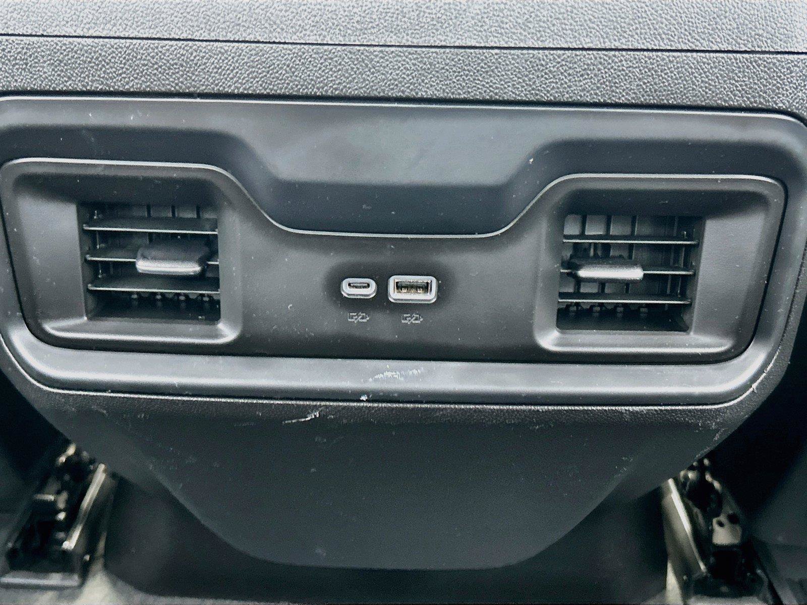 Used 2025 Chevrolet Silverado 1500 LT AWD/4WD image 20