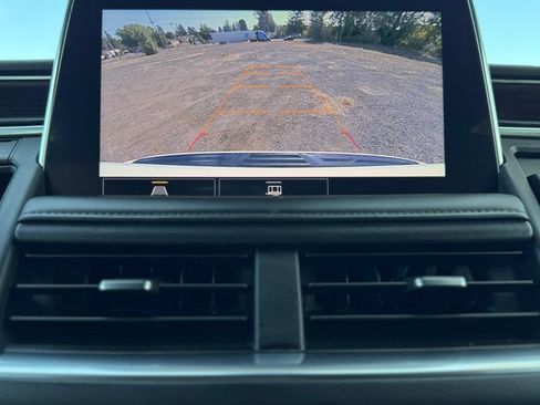 Used 2021 Chevrolet Tahoe Z71 AWD/4WD image 21