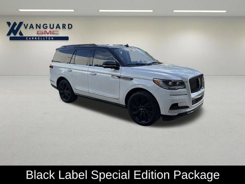 Used 2022 Lincoln Navigator Black Label AWD/4WD image 2