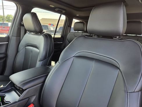 New 2026 Jeep Grand Cherokee Limited w/ Limited Altitude Package RWD image 24