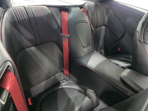 Used 2021 Aston Martin DB11 Coupe image 19