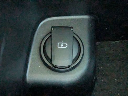 Used 2022 Kia Telluride EX w/ EX Premium Package image 35