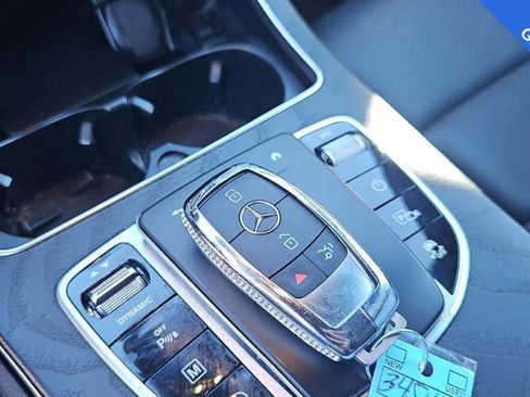 Used 2022 Mercedes-Benz GLC 300 image 10