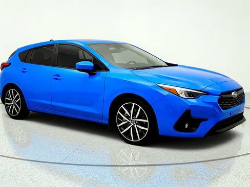 Used 2024 Subaru Impreza 2.0i Sport AWD/4WD image 3