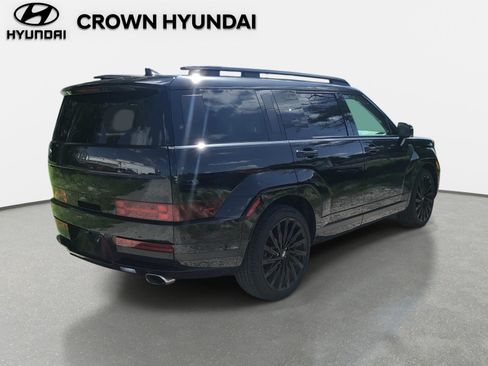 Used 2024 Hyundai Santa Fe Calligraphy FWD image 4