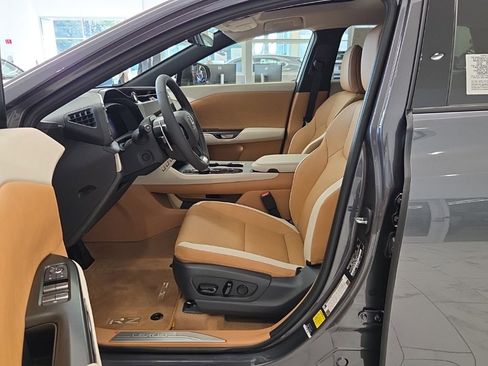 New 2026 Lexus RZ 450e AWD image 4