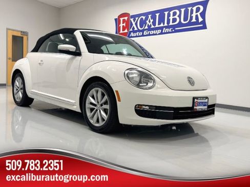 Used 2014 Volkswagen Beetle TDI image 1