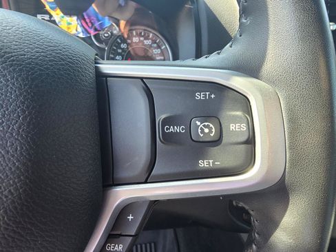 Used 2023 RAM 1500 Big Horn AWD/4WD image 18