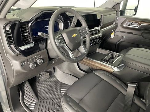 New 2026 Chevrolet Silverado 3500 LT w/ All Star Edition image 3