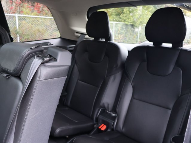 Used 2020 Volvo XC90 T5 Momentum AWD/4WD image 21