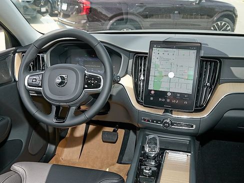 New 2026 Volvo XC60 B5 Ultra w/ Climate Package AWD/4WD image 25