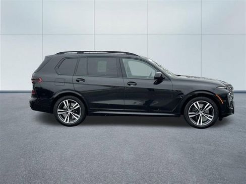 Certified 2024 BMW X7 M60i w/ Executive Package image 5