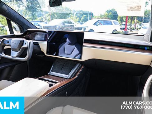 Used 2023 Tesla Model X AWD/4WD image 33