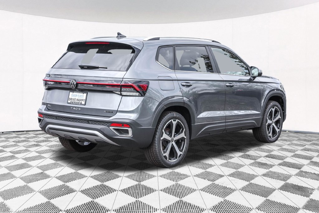 Used 2026 Volkswagen Taos SEL AWD/4WD image 13