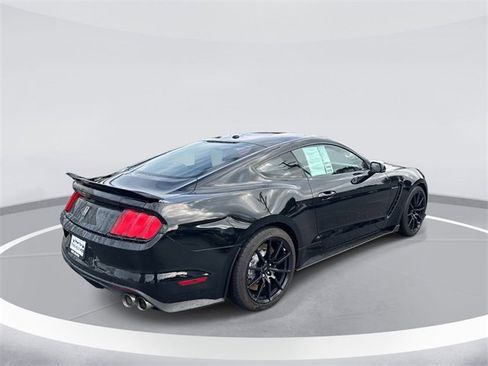 Certified 2017 Ford Mustang Shelby GT350 image 5