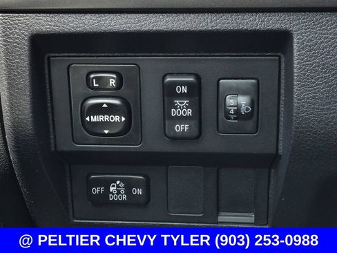Used 2017 Toyota Tundra SR5 w/ SR5 Upgrade Package RWD image 26