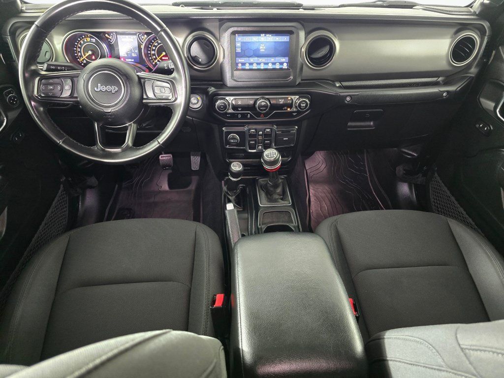 Used 2022 Jeep Gladiator Sport AWD/4WD image 13
