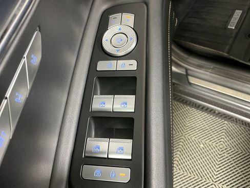 Used 2023 Genesis GV80 2.5T w/ Prestige Package image 26