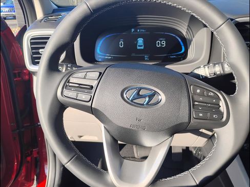 New 2026 Hyundai Venue SEL image 23