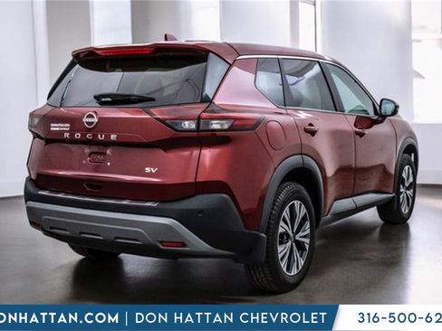 Used 2023 Nissan Rogue SV image 36