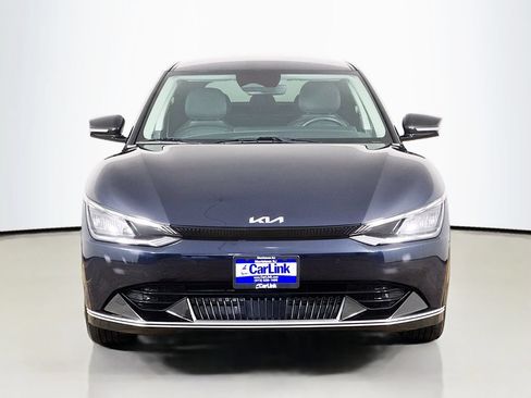 Used 2024 Kia EV6 Wind RWD image 2