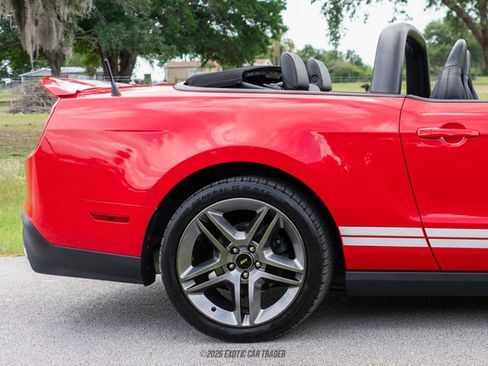Used 2012 Ford Mustang Shelby GT500 w/ Electronics Pkg image 10