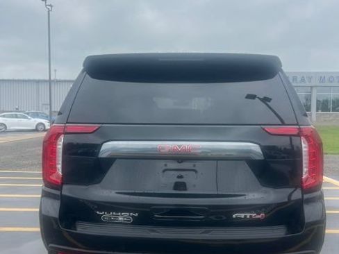 Used 2022 GMC Yukon AT4 w/ Max Trailering Package AWD/4WD image 6