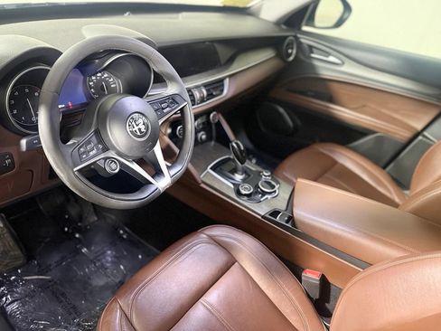 Used 2019 Alfa Romeo Stelvio Ti AWD/4WD image 19