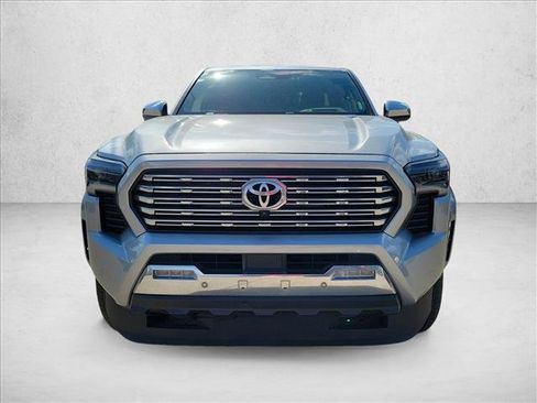 Used 2024 Toyota Tacoma Limited w/ Limited Package (LT) AWD/4WD image 2