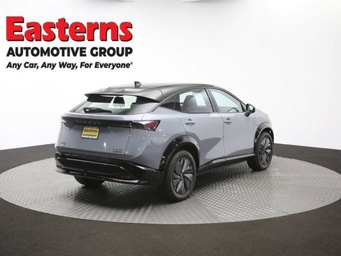 Used 2024 Nissan Ariya AWD image 42