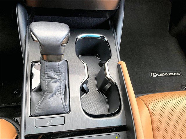 Used 2025 Lexus ES 350 w/ Premium Package FWD image 25
