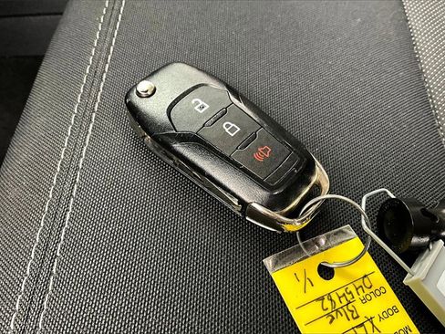 Used 2022 Ford Ranger XLT image 11